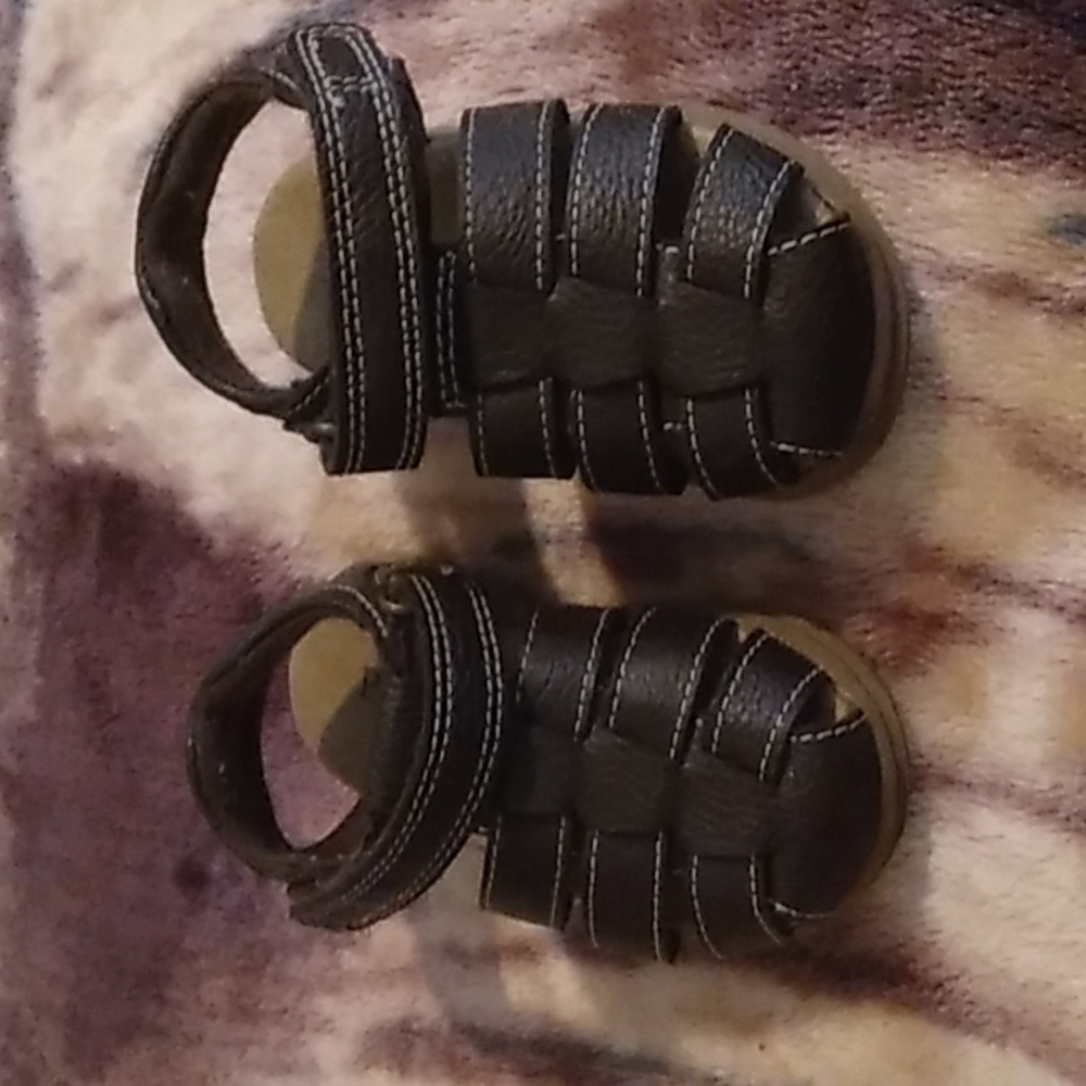Bby sandals